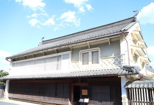 八日市护国重要传统建造物群保存地区（内子町）