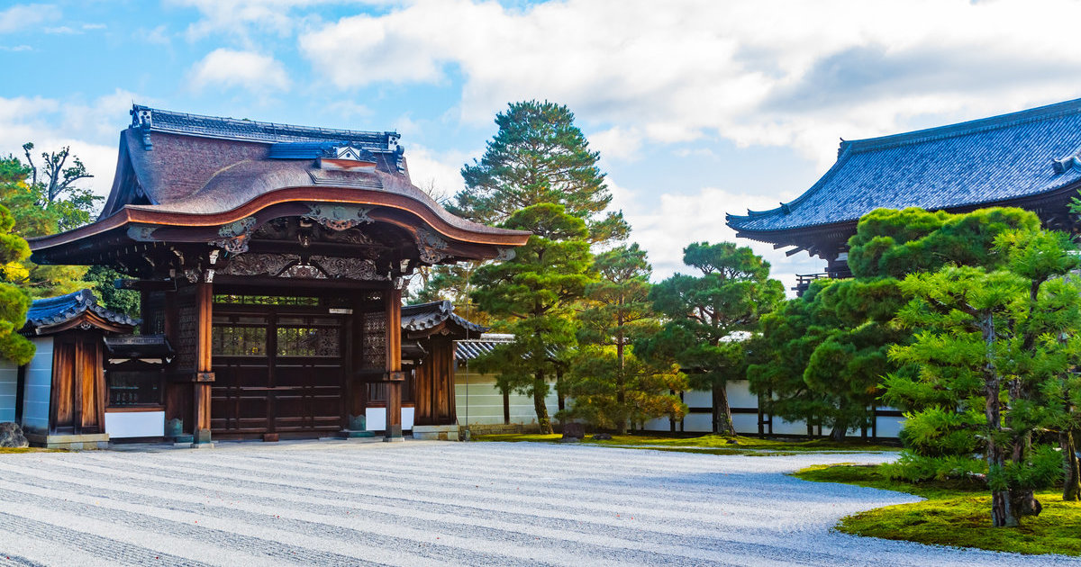仁和寺｜目的地｜【官方】日本国家旅游局(JNTO)