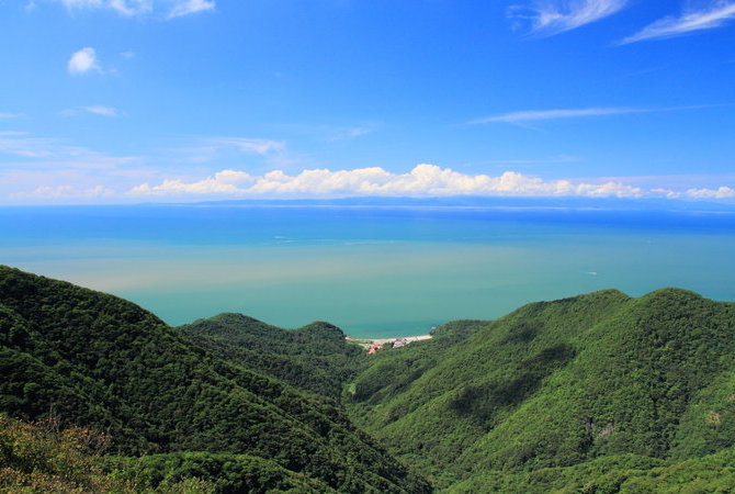 弥彦山