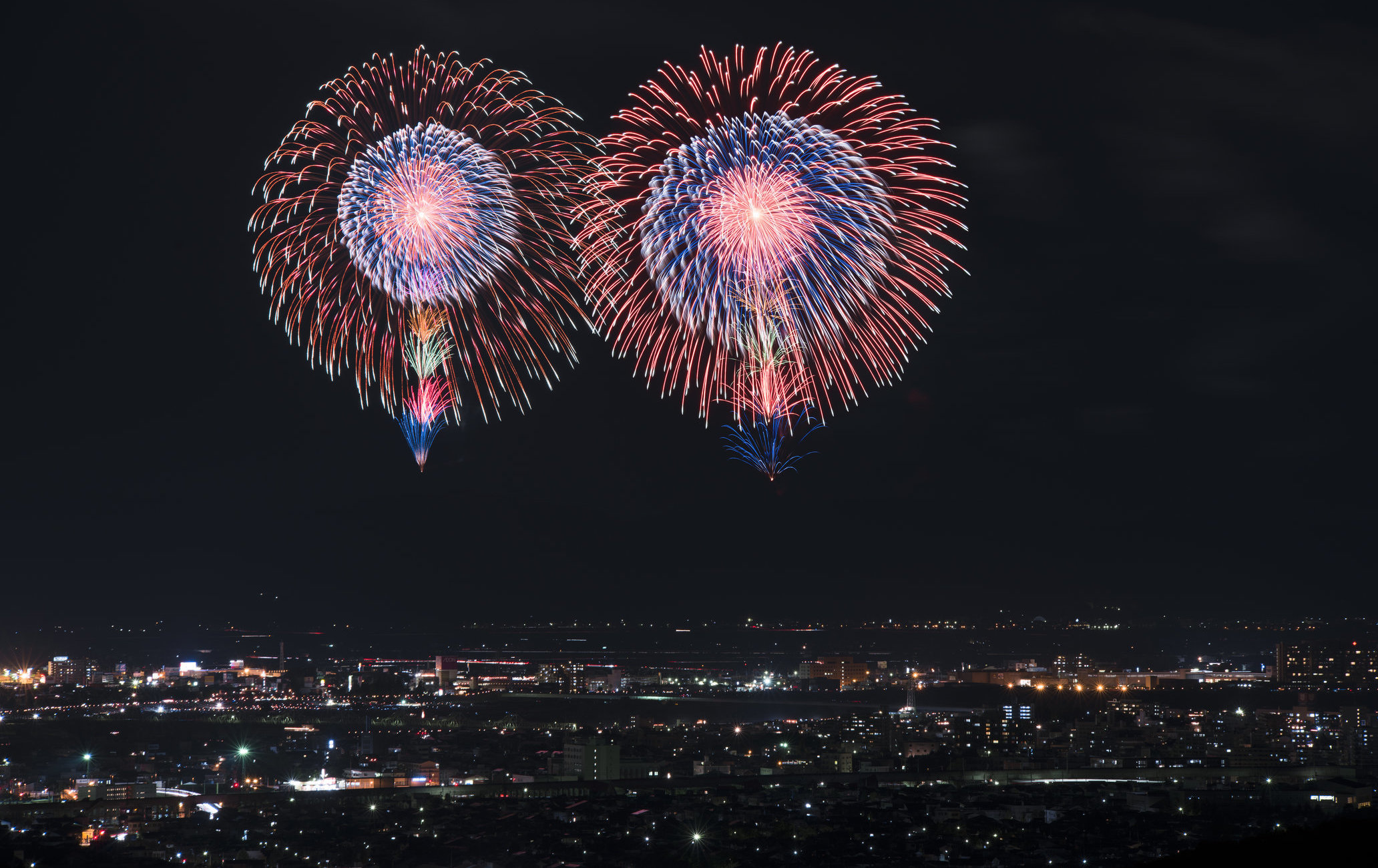 长冈花火大会