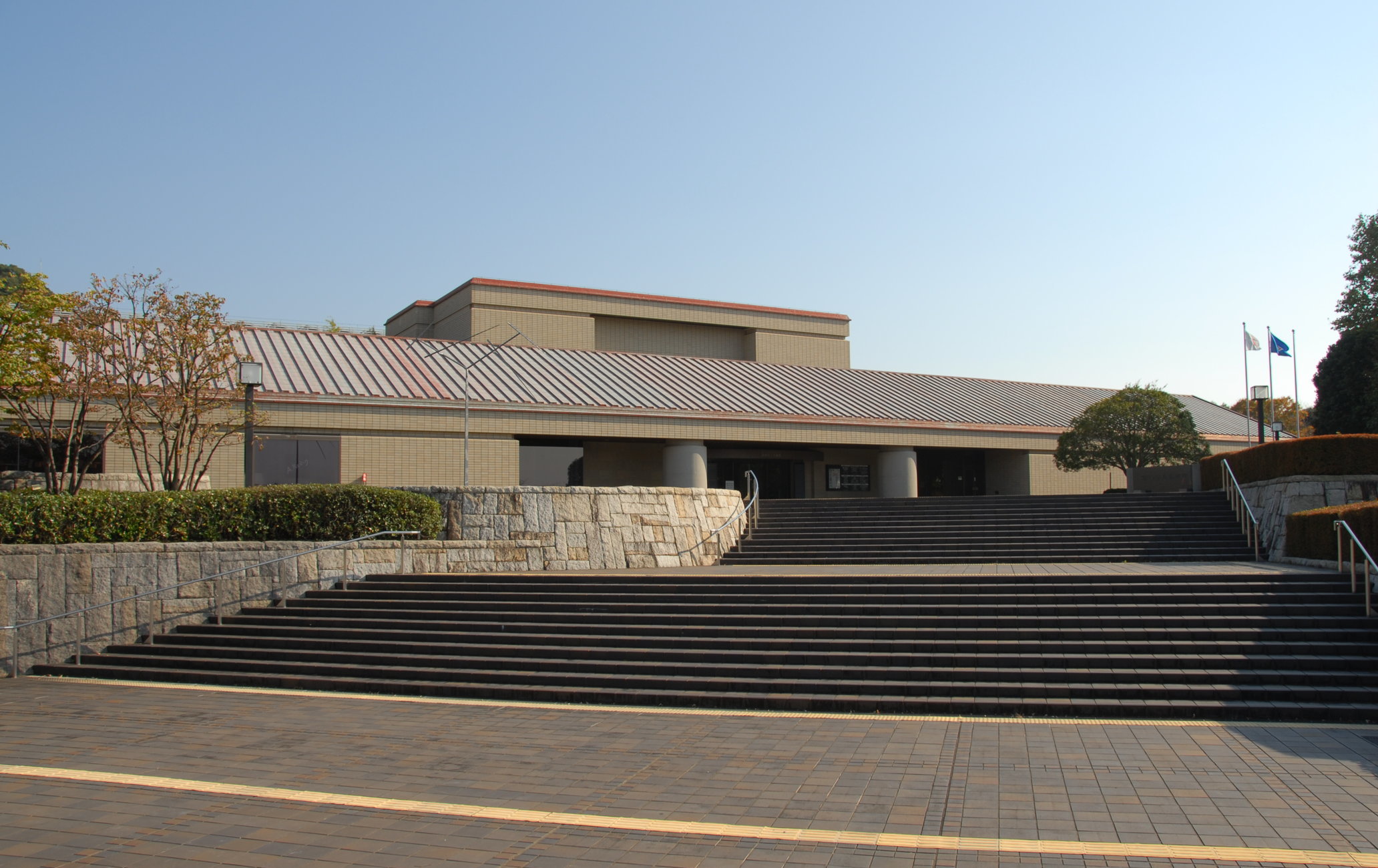 静冈县立美术馆