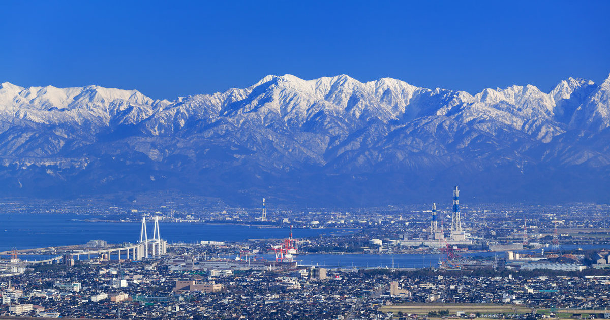 【2024春夏新作】 立山连峰｜目的地｜【官方】日本国家旅游局(JNTO) 日本ノンフィクション