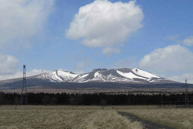 樽前山
