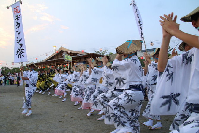 丹波筱山Dekansho祭典