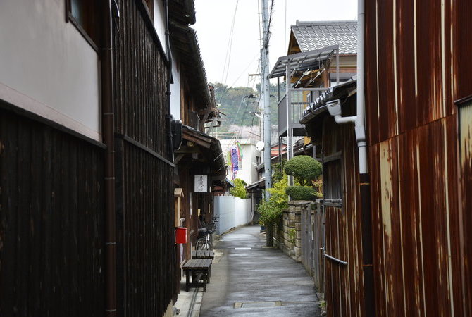 汤浅