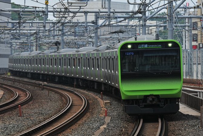 日本铁路公司 (JR)