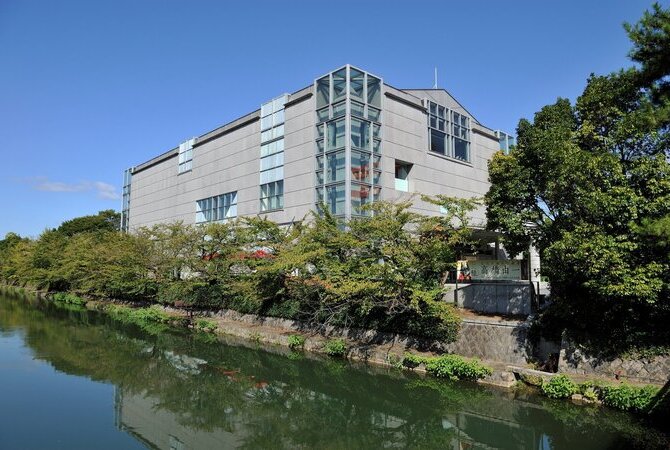 京都国立近代美术馆