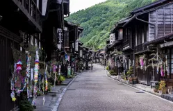 人与自然共栖之地：探访里山