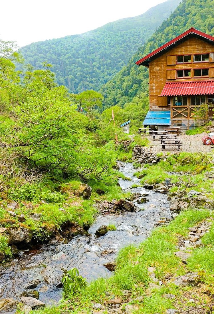 解锁山中小屋的野趣生活:关于日本山中小屋,你所需了解的一切尽在此文