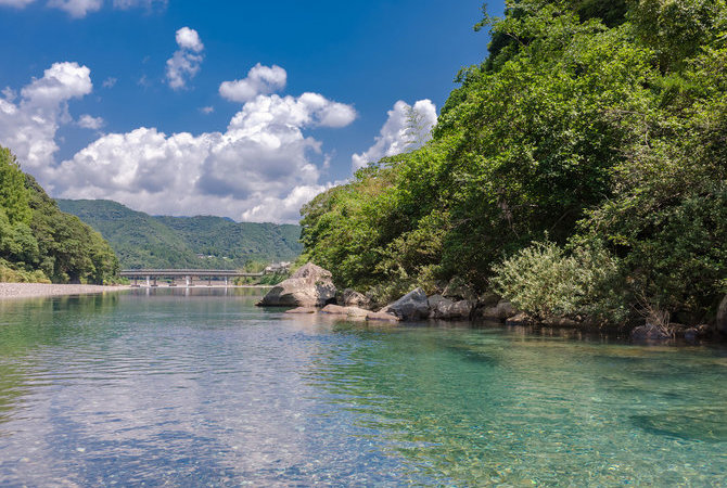 从河川到温泉：玩转日本国立公园的独特戏水体验　　　　　　　　　　　　　　　　　　　　　　　　　　　　从水景欣赏不一样的日本