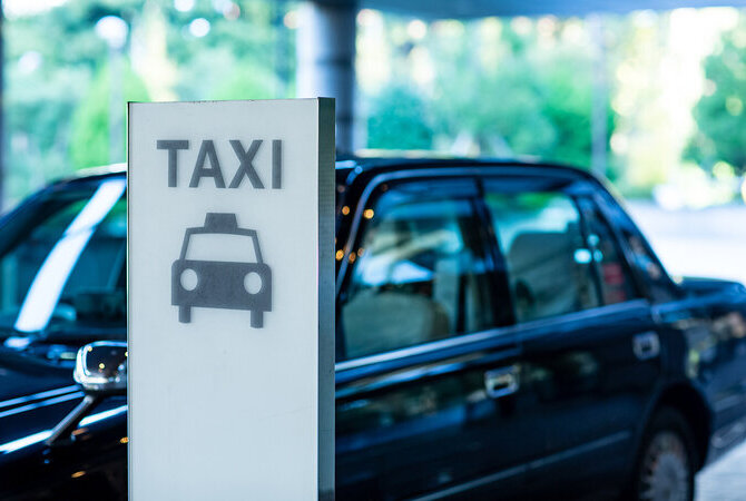 畅游日本，全程无忧：日本出租车包车全攻略